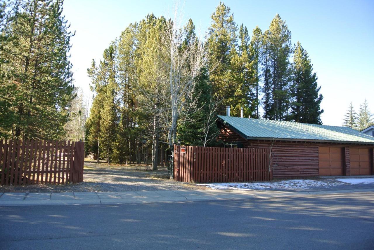 Wagon Wheel Hotel West Yellowstone Eksteriør bilde