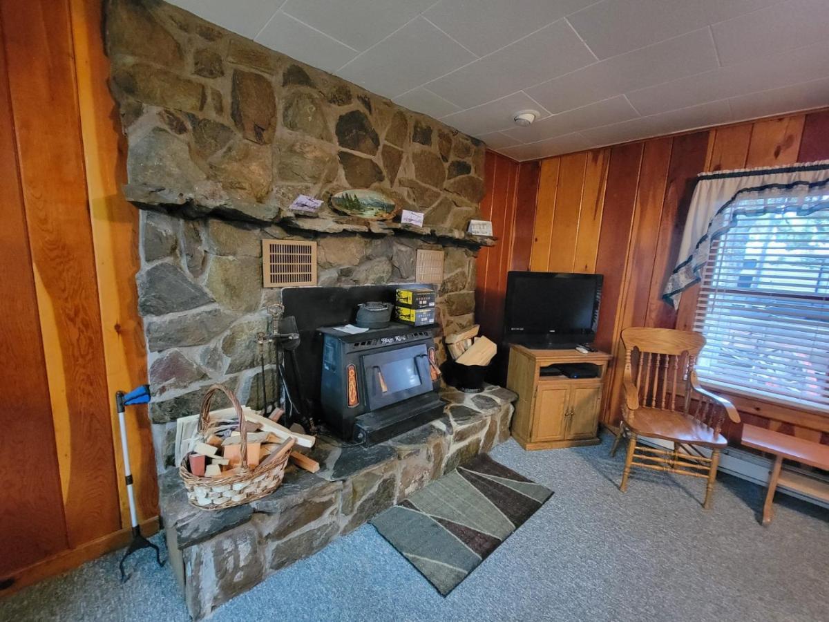 Wagon Wheel Hotel West Yellowstone Eksteriør bilde