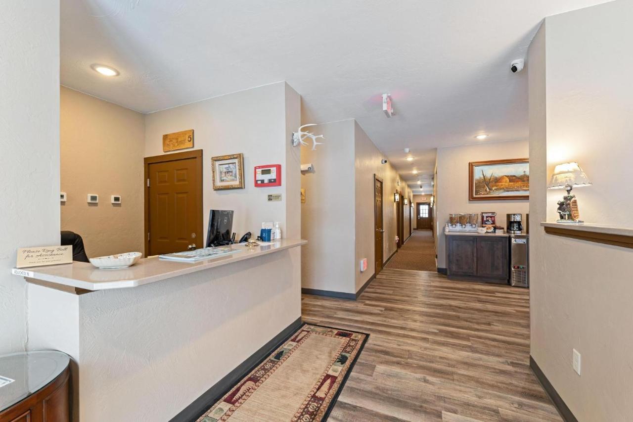 Wagon Wheel Hotel West Yellowstone Eksteriør bilde